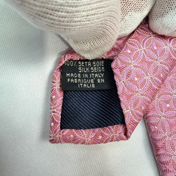 Canali Pink Geometric Silk Tie Made in Italy Luxury Designer Necktie